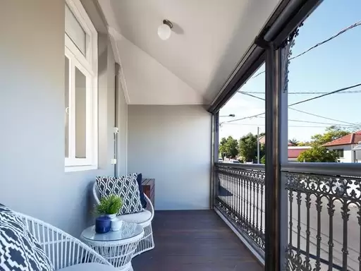 100B Annie Street, New Farm Sold by  - image 1