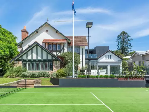 132 Windermere Road, Hamilton Sold by  - image 1