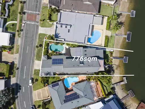 30 Boomerang Crescent, Sorrento Sold by  - image 1