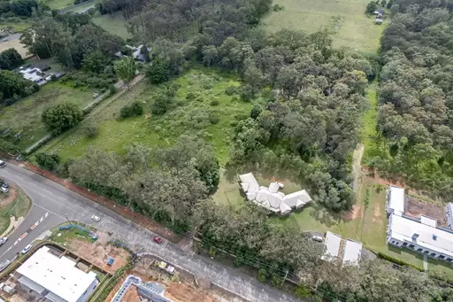 18  School Road, Rochedale Sold by  - image 1