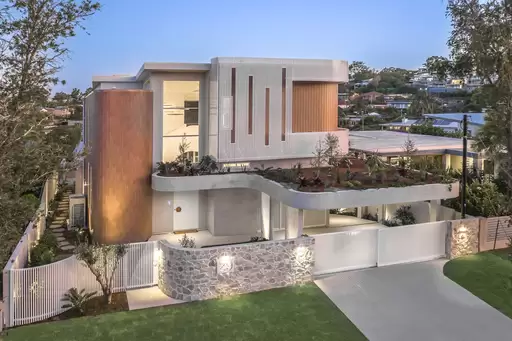 29 Couldrey Street, Bardon Sold by Queensland Sotheby's International Realty