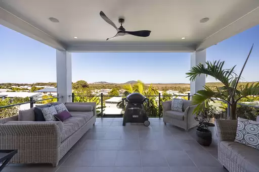 4 Zinnia Close, Peregian Springs Sold by  - image 1