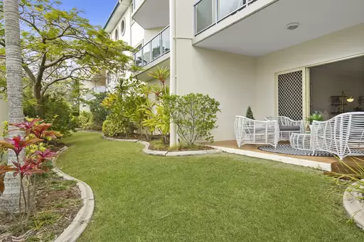 43/13-14 Esperance Court, Raby Bay Sold by  - image 1
