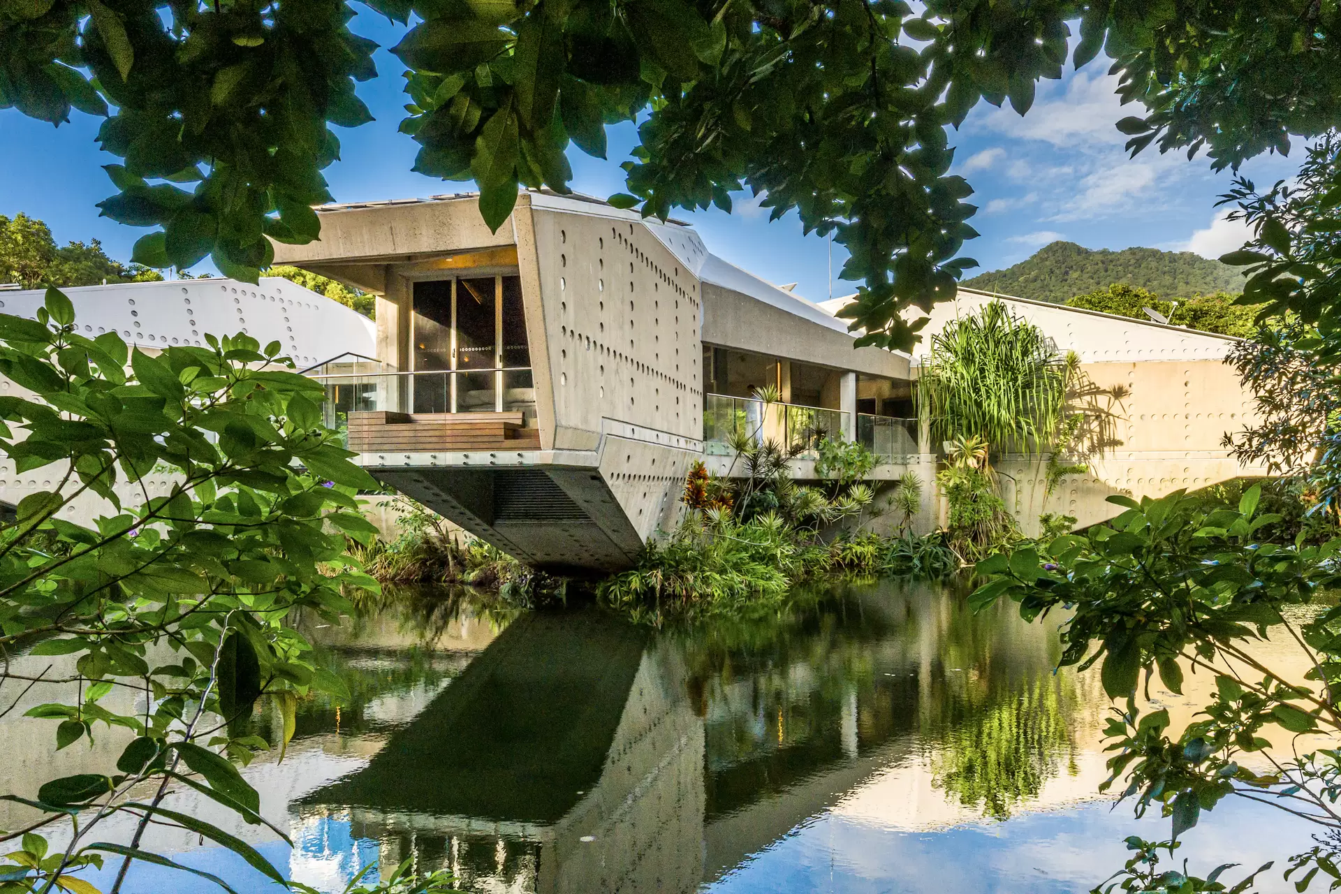 3726 Cape Tribulation Road