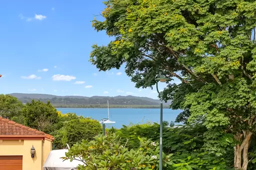 6 The Rampart, Redland Bay Sold by 