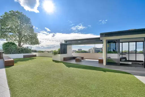 409/35 Hercules Street, Hamilton Sold by  - image 1