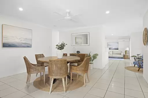 21 Merlot Court, Buderim Sold by  - image 1