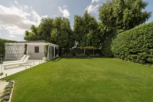 43 Goodwood Street, Hendra Sold by  - image 1