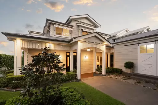 43 Goodwood Street, Hendra Sold by  - image 1