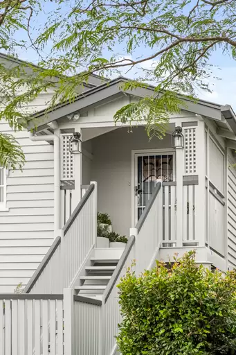 138 Nelson Street, Kalinga Sold by  - image 1