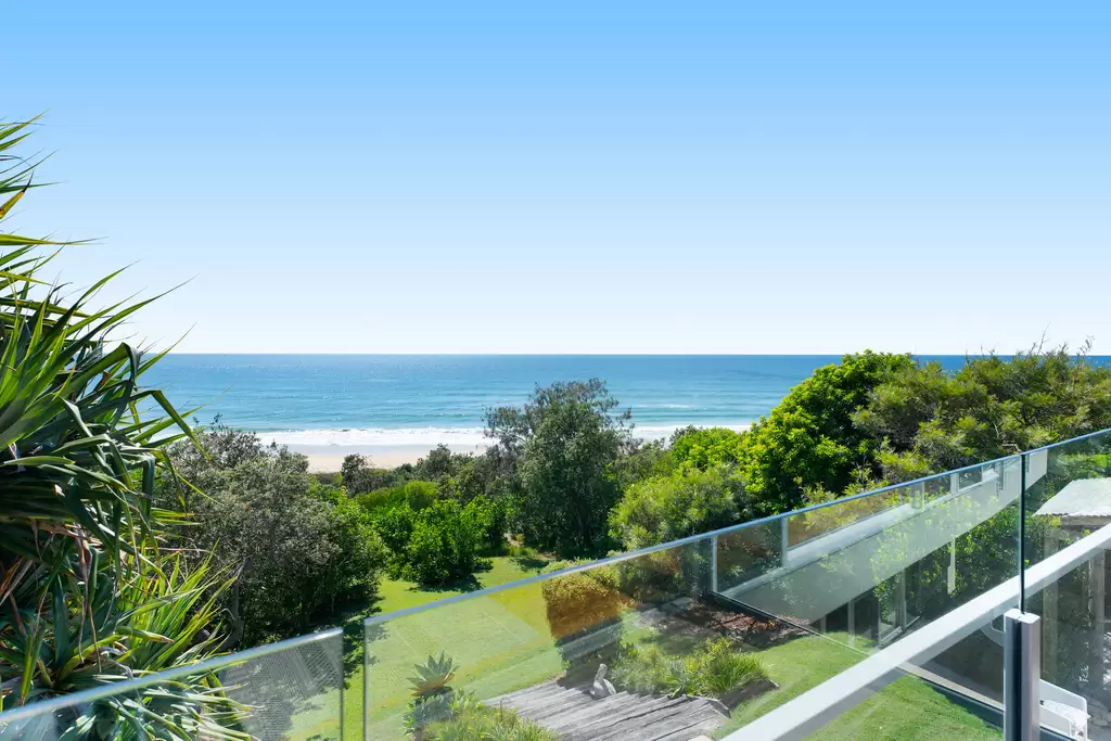 66 Tingira Crescent, Sunrise Beach Sold by Queensland Sotheby's International Realty