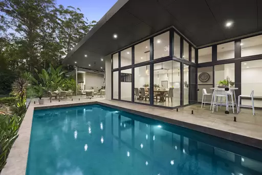 23 Kensington Lane, Tanawha Sold by 