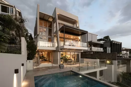 40 Wentworth Parade, Balmoral Sold by  - image 1