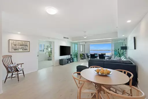Level 5/20/326 Marine Parade, Labrador Sold by Queensland Sotheby's International Realty - image 1