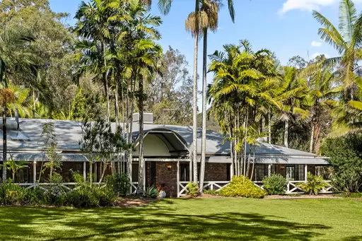96 Eastwood Street, Chandler Sold by  - image 1