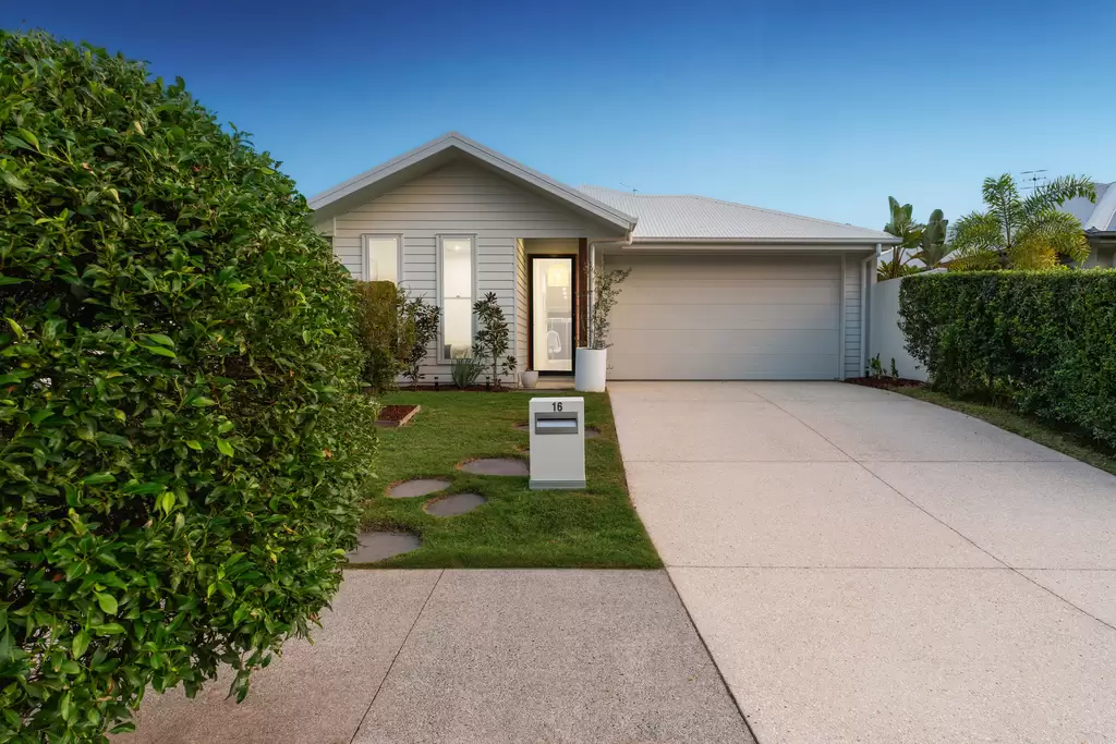 16 Peregian Breeze Drive, Peregian Beach Sold by Queensland Sotheby's International Realty