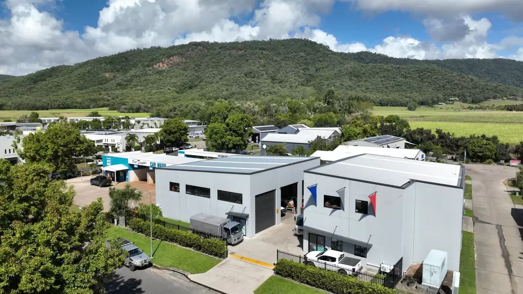 25 Owen Street, Craiglie For Sale by Queensland Sotheby's International Realty