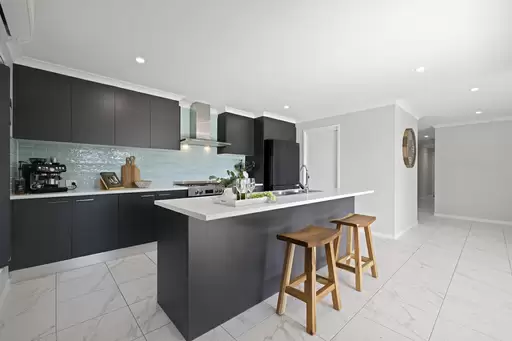 14 Buttercup Close, Caboolture Sold by  - image 1