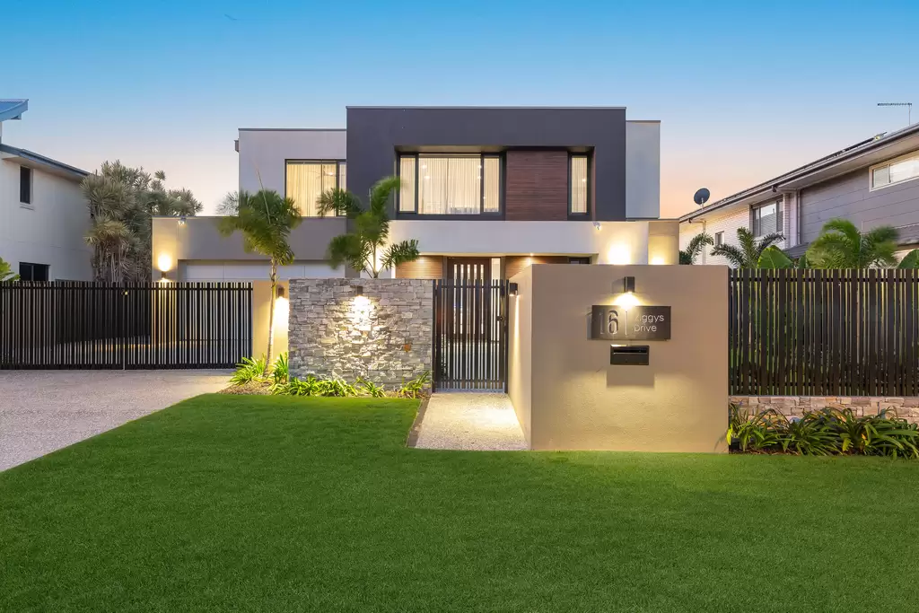 16 Ziggys Drive, Thornlands Sold by Queensland Sotheby's International Realty