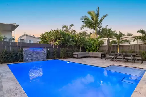 16 Ziggys Drive, Thornlands Sold by  - image 1