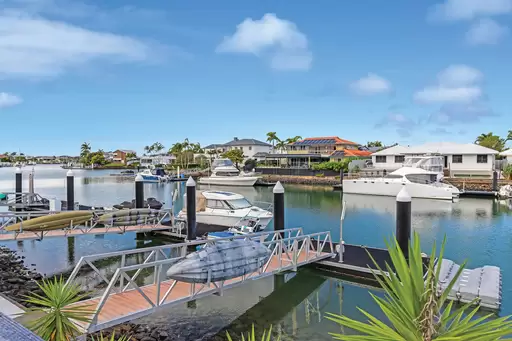 24 Seacrest Court, Raby Bay Sold by Queensland Sotheby's International Realty - image 1
