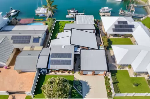7 Anchorage Drive, Raby Bay Sold by  - image 1