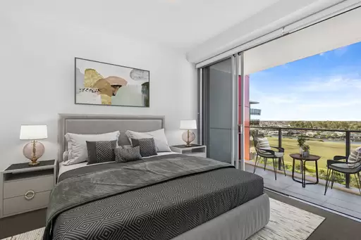 2803/25-31 East Quay Drive, Biggera Waters Sold by Queensland Sotheby's International Realty - image 1