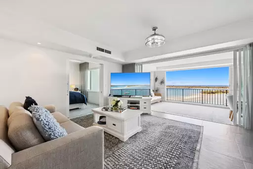 49/326 Marine Parade, Labrador Sold by Queensland Sotheby's International Realty - image 1