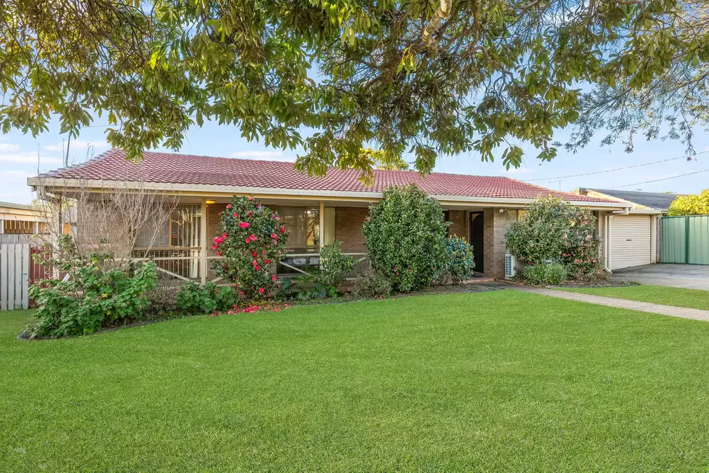 4 Angela Crescent, Cleveland Sold by Queensland Sotheby's International Realty