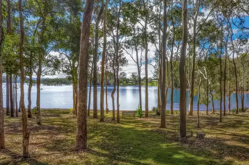 18 Allumbah Drive, Yungaburra Sold by 