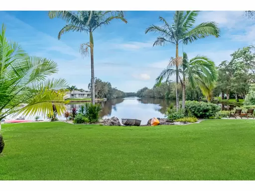 24/151-153 Mudjimba Beach Road, Mudjimba Sold by 