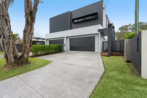 1/15 Currawong Street, Mudjimba For Sale by Queensland Sotheby's International Realty