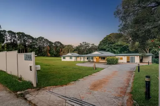 760 Rochedale Road, Rochedale Sold by  - image 1