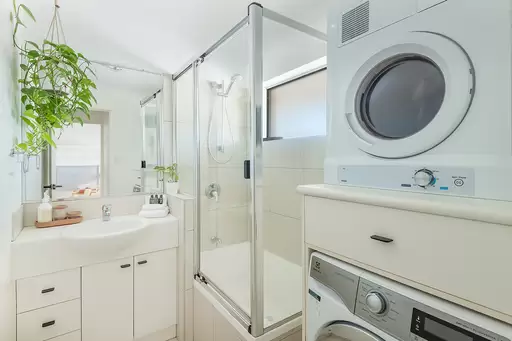 3/6 Barooga Crescent, Mooloolaba Sold by  - image 1