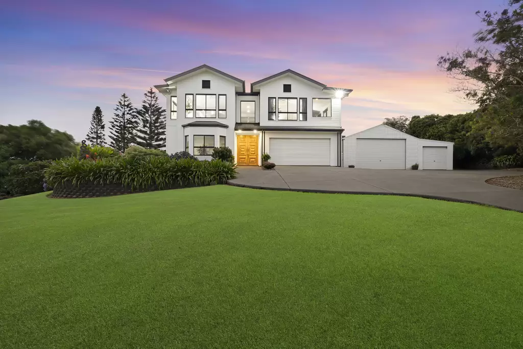 48 Cynthia Hunt Drive, Flaxton For Sale by Queensland Sotheby's International Realty
