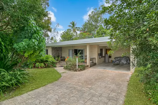 13 Valantine Road, Capalaba For Sale by  - image 1