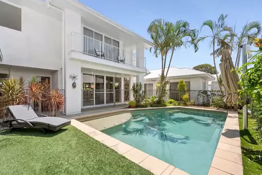 75 Baywater Drive, Twin Waters For Sale by Queensland Sotheby's International Realty
