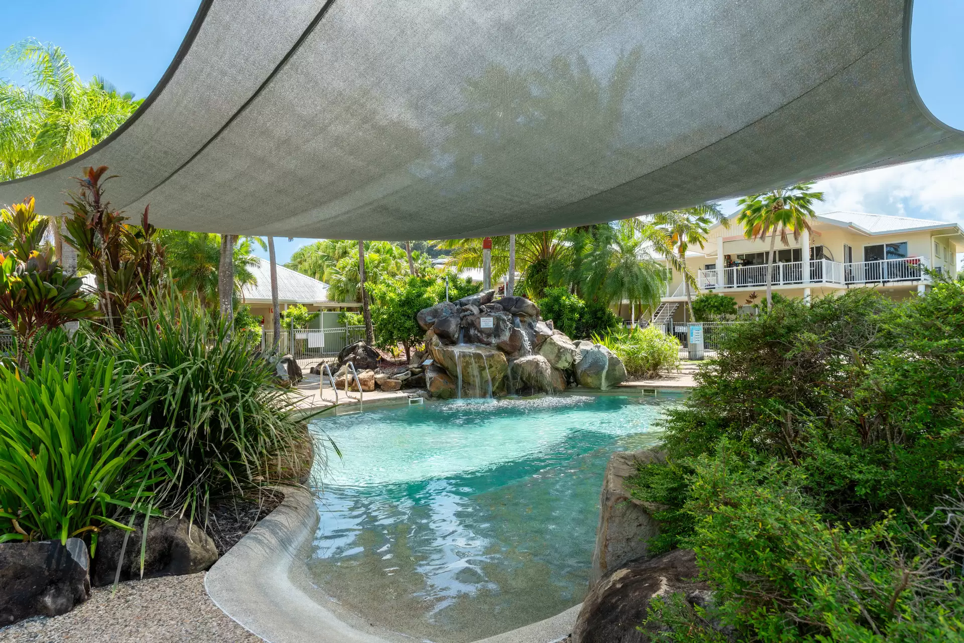 9/24 Pandanus Drive, Cannonvale For Sale by Queensland Sotheby's International Realty - image 1