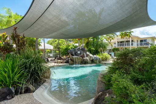 9/24 Pandanus Drive, Cannonvale For Sale by Queensland Sotheby's International Realty