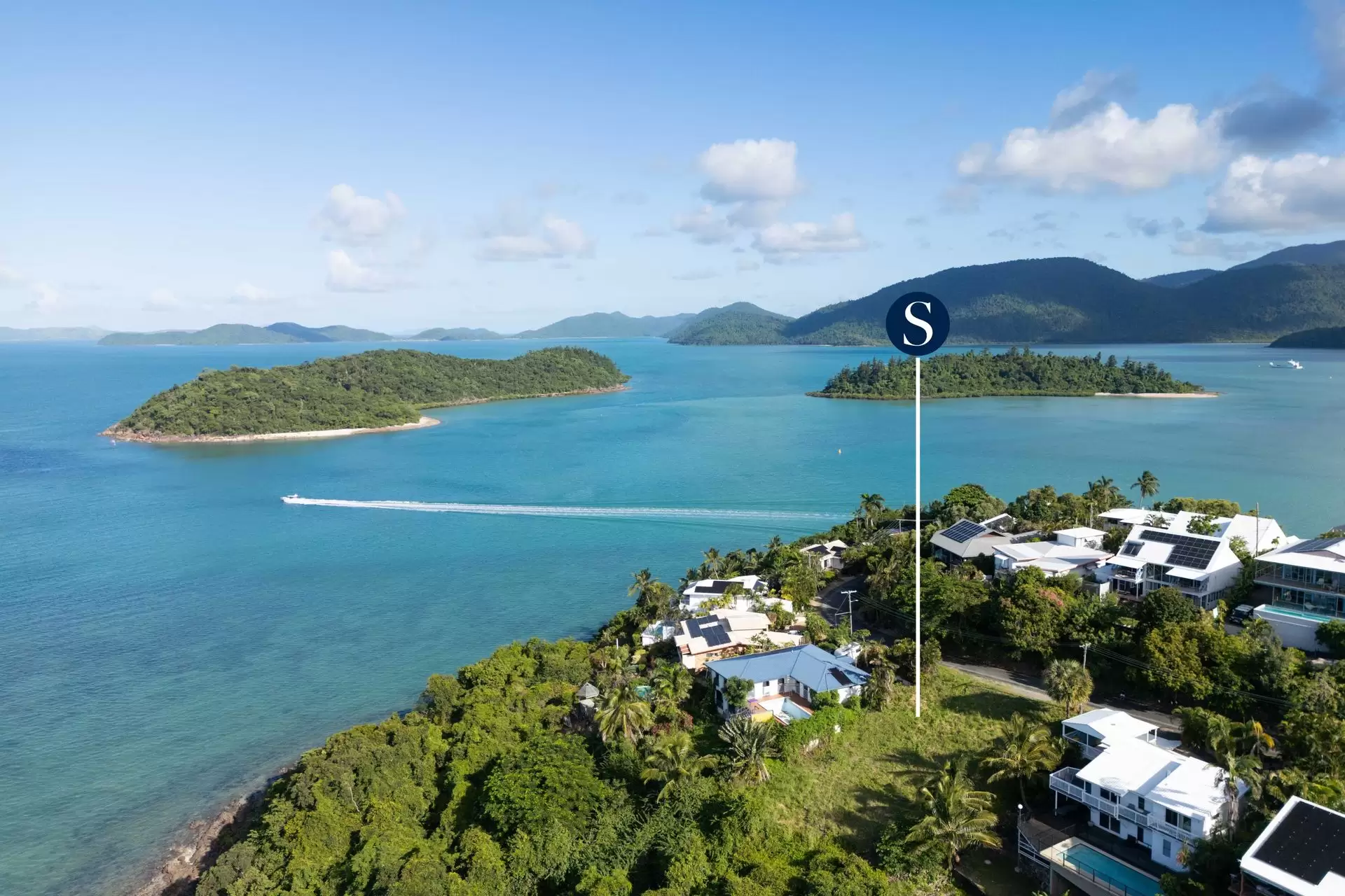 11 Warrain Street, Shute Harbour For Sale by Queensland Sotheby's International Realty - image 1