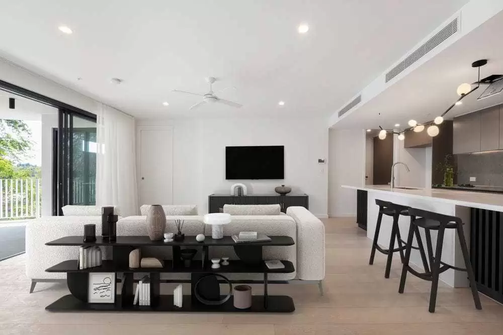 2306/580 Nerang Broadbeach Road, Carrara For Sale by Queensland Sotheby's International Realty - image 1