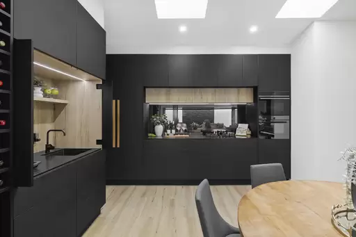 23 Myrtle Place, Mountain Creek For Sale by Queensland Sotheby's International Realty - image 1