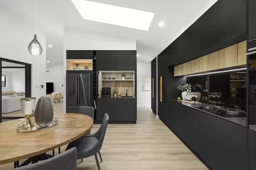 23 Myrtle Place, Mountain Creek For Sale by Queensland Sotheby's International Realty - image 1
