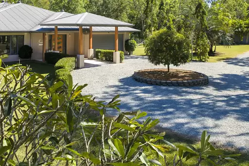 21 Mila Drive, Woodwark For Sale by Queensland Sotheby's International Realty - image 1