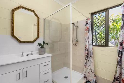 2/15 Melaleuca Drive, Cooya Beach For Sale by Queensland Sotheby's International Realty - image 1