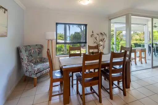 25/5 Banksia Court, Hamilton Island For Sale by Queensland Sotheby's International Realty - image 1