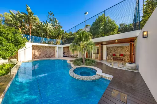 39 Ray Street, Wilston Sold by  - image 1